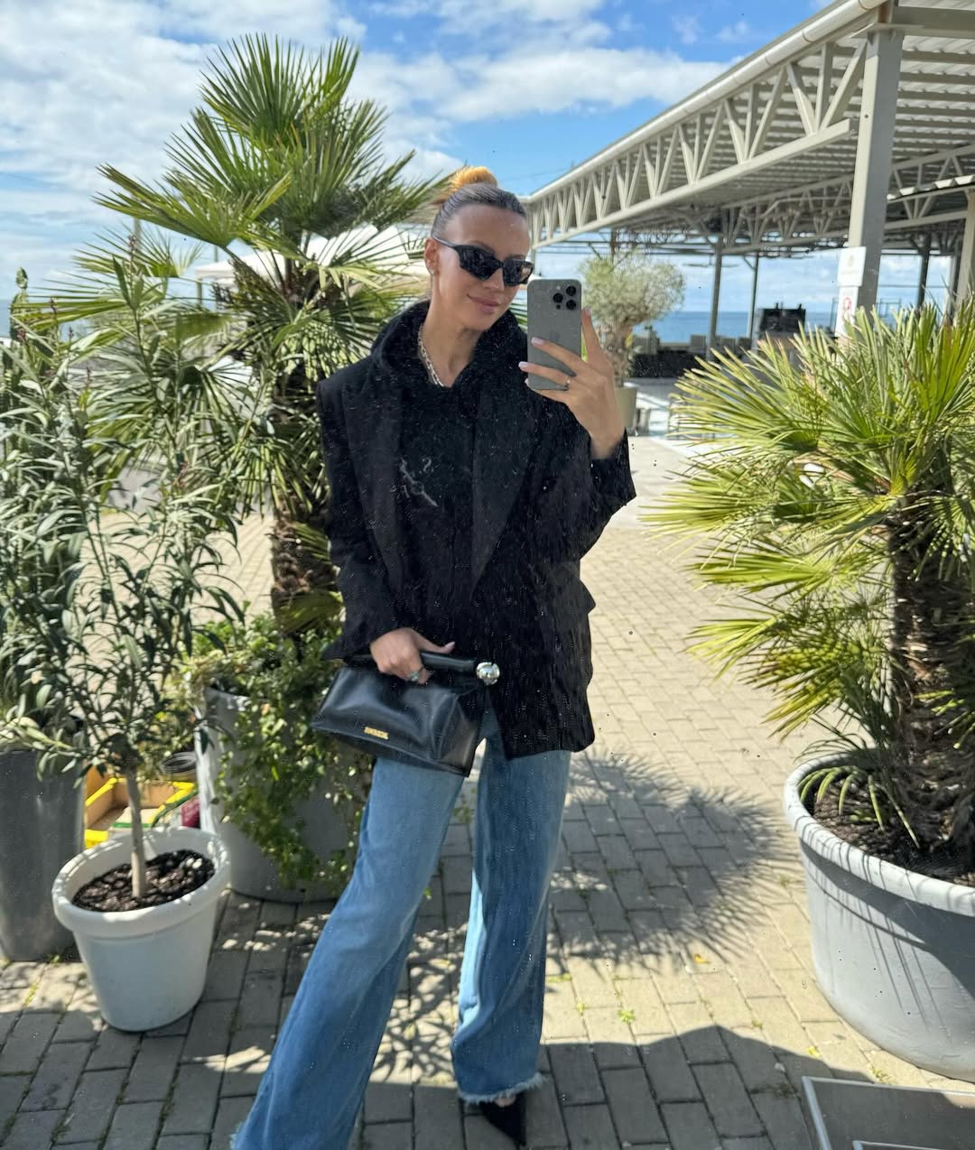 Як Леся Нікітюк ховала вагітний животик і ніхто не помічав: модні образи, які легко повторити